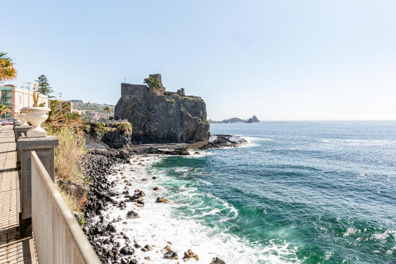 Castello Normanno Modern Sea View Apartment Aci Castello Exteriér fotografie
